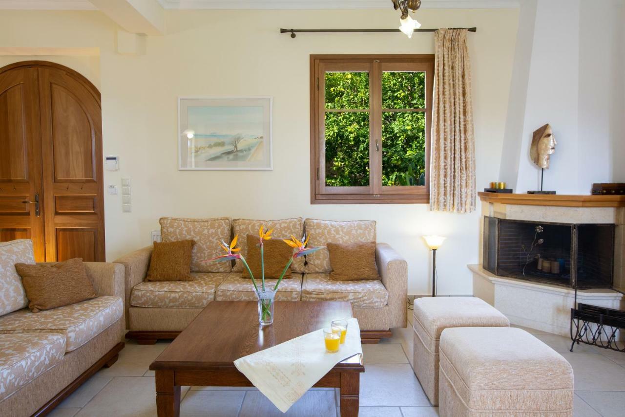Villa Rubini Apolpaina Extérieur photo